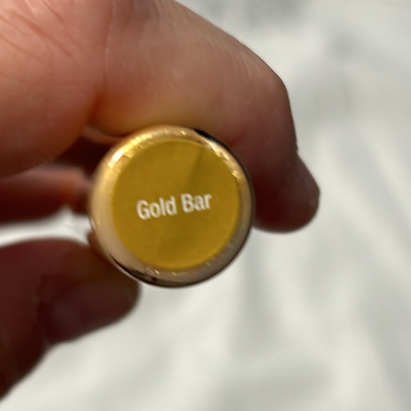 Brand New In package Senegence LipSense Gold Bar - Picture 3 of 4